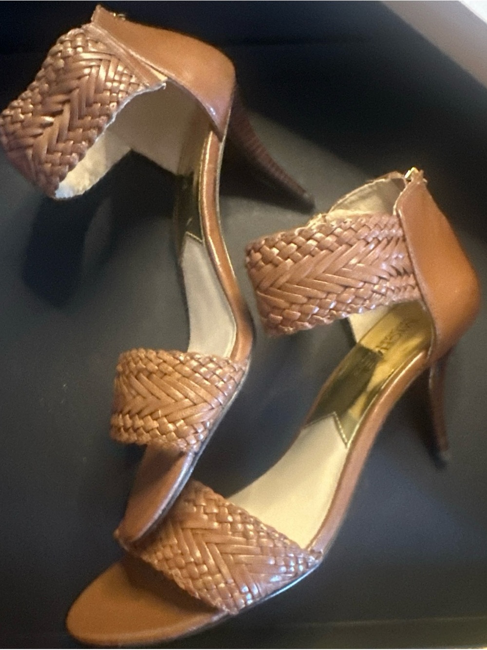 Michael Kors Juniper Dark Walnut Sandals size 9 NIB - Picture 15 of 16